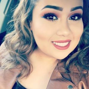 Meet your Posher, Diana